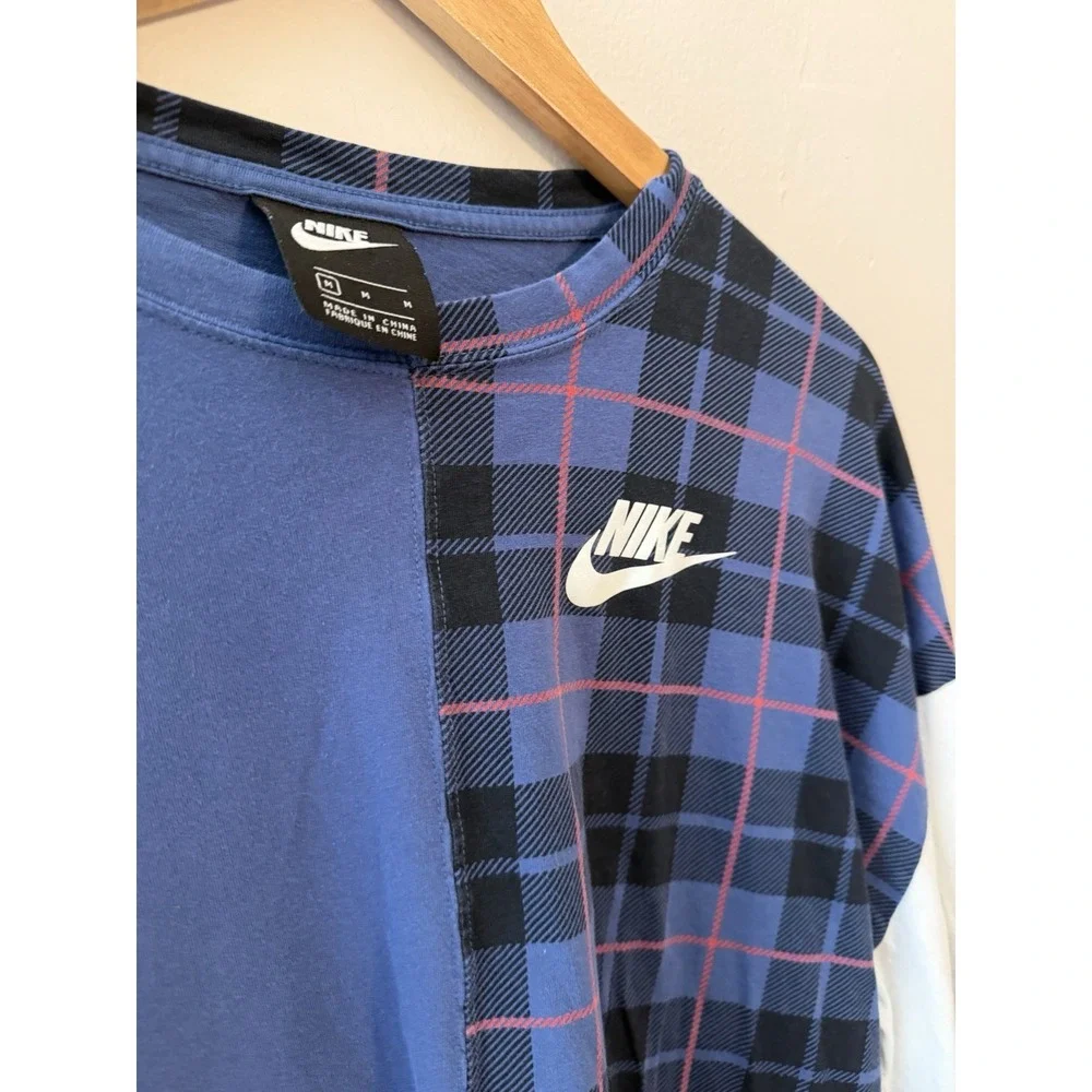 Nike Women's Plaid Colorblock Sportswear Long Sleeve Crew Top Organic Cotton M